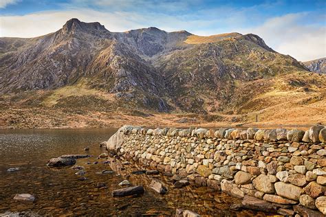 Cwm Idwal (Explored January 2019) | Cwm Idwal with Y Garn Sn… | Flickr