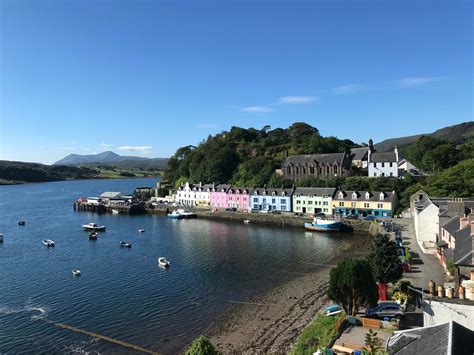 Portree Harbour July 2019 : r/Scotland