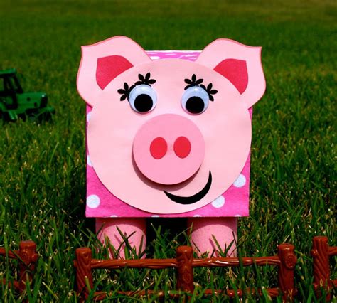 Smart-Bottom Enterprises: Piggy Bank Classroom Kit