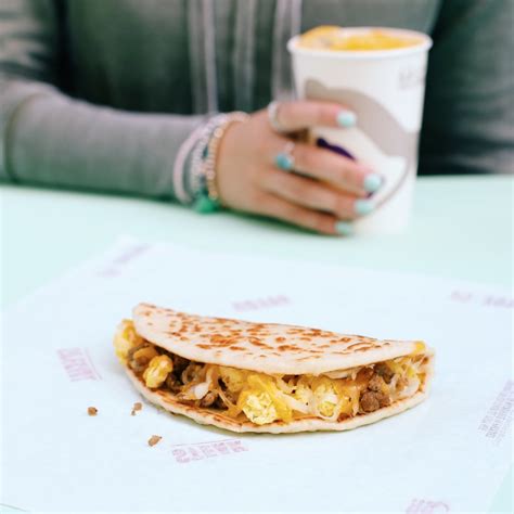 Taco Bell Dollar Breakfast Menu | POPSUGAR Food