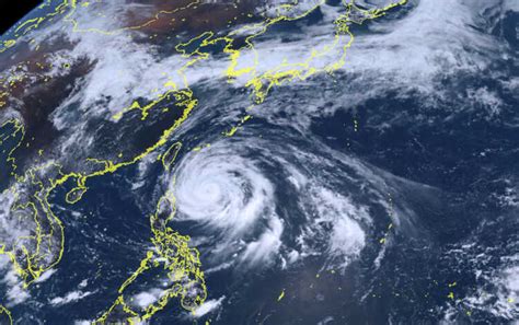 Typhoon 'Kabayan': Low-Pressure Area Expected to Develop into a Storm ...