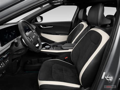 2024 Kia EV6: 59 Interior Photos | U.S. News