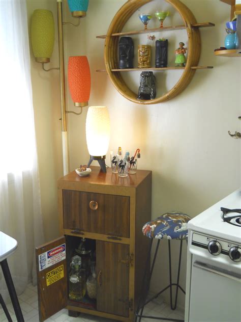 Tiki bar decor at home -- readers photos of their tiki style