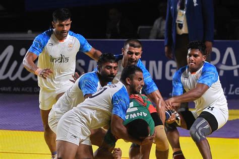 Gold medallists in last 7 editions, Indian men's kabaddi team loses to Iran, settles for bronze ...