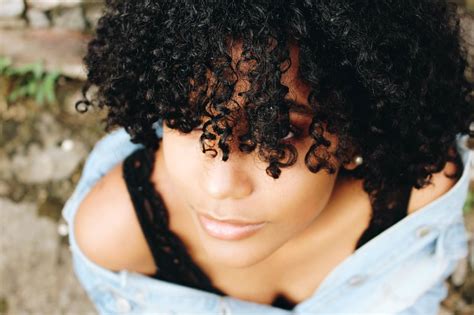 Wash Curly Hair 4 Tangle Reducing Tips You Want Now – Wonder Curl