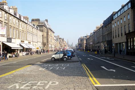 George Street in Edinburgh - The Central Shopping Street of Edinburgh New Town – Go Guides