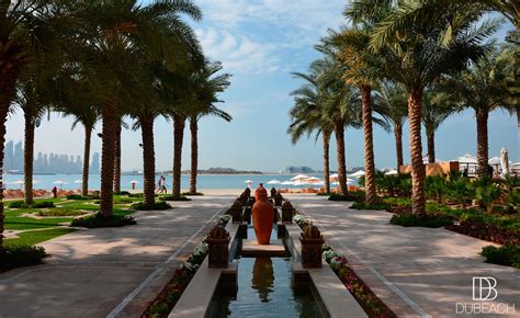 Fairmont The Palm Jumeirah Dubai - Beach Pool Yoga Brunch