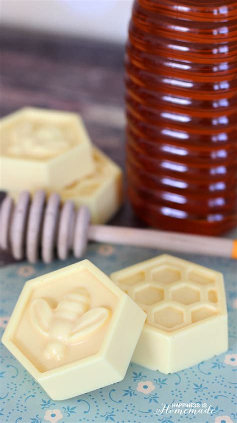 10-Minute DIY Milk & Honey Soap - Happiness is Homemade