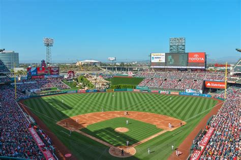 Angel Stadium, Los Angeles Angels ballpark - Ballparks of Baseball