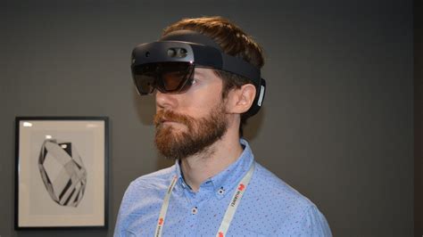 MWC 2019: Hands-on: HoloLens 2 is a More Than Just a Larger Field of View