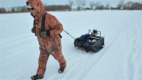 Lake St. Clair ice fishing draws hardy lot