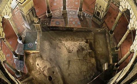 Interior of The Dome of the Rock | Islamic Landmarks