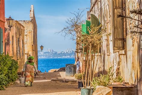 Île de Gorée, Dakar, Senegal | Cool places to visit, Places to see, Boat trips