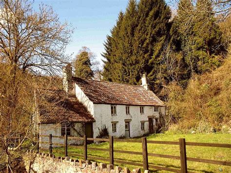 Tintern Cottage | Cottages in wales, Country cottage, Dream cottage