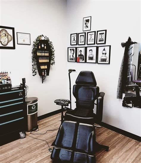 Tattoo Studio Interior Design Ideas - Best Design Idea