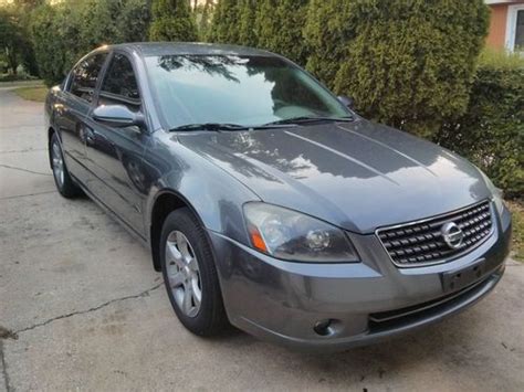 Find used 2006 Nissan Altima SL Sedan 4-Door 2.5L in Villa Park, Illinois, United States, for US ...