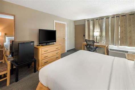 Pearl on the Concho SureStay Collection by Best Western San Angelo ...