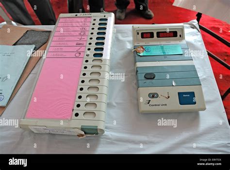 Indian elections , electronic voting machine and control unit , Bombay ...