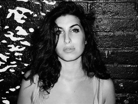 Ten best Amy Winehouse songs, 'Rehab' to 'Addicted' - Time Out