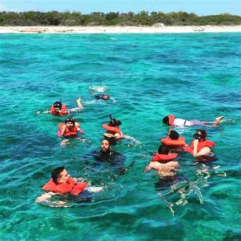 Catalina Island Snorkeling | Punta Cana Adventures