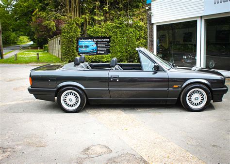 BMW E30 325i Cabriolet - immaculate | Munich Legends