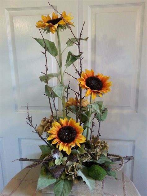 Sunflowers are delightful | Large flower arrangements, Sunflower arrangements, Fresh flowers ...