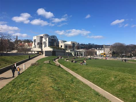 Scottish Parliament Building / Enric Miralles / Edinburgh, Scotland ...