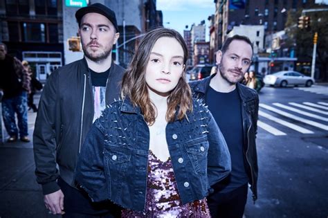 CHVRCHESフィーチャリング参加。覆面プロデューサー／DJ MARSHMELLO、新曲「Here With Me Feat. CHVRCHES」MV公開