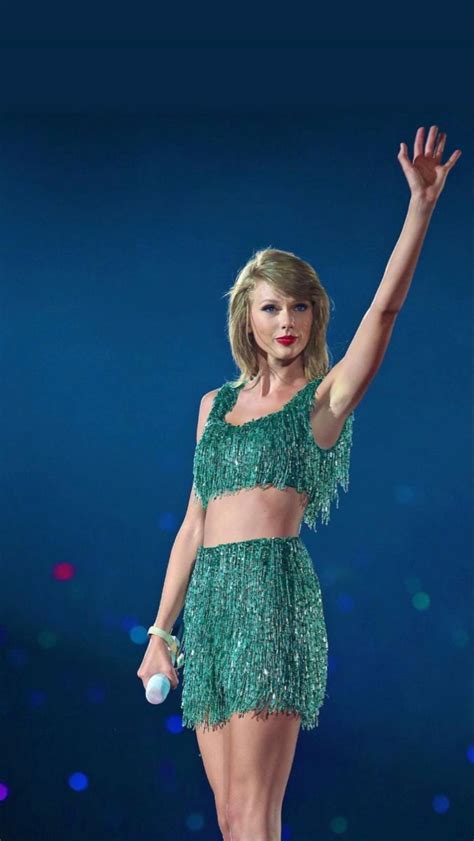 Taylor Swift 1989 World Tour IPhone Wallpaper in 2023 | Taylor swift tour outfits, Taylor swift ...