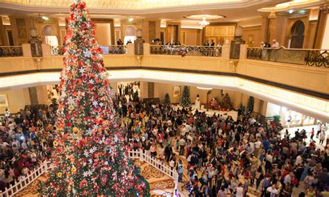 Emirates Palace Christmas tree lighting | Things To Do | Time Out Abu Dhabi