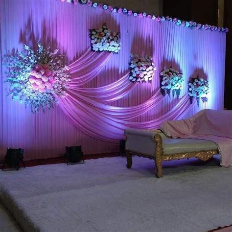 Amazing Outfit Ideas for Every Personal Style Reception Stage Decor ...