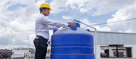 Water Tank Cleaning: Ensuring Clean and Safe Water Supply - SERVICE BUSH