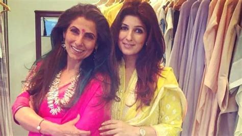 Twinkle Khanna's Reaction On Dimple Kapadia Wanting A Break