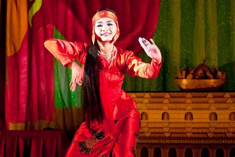 Myanmar's performing arts scene | Travel Blog | Holidays by Insight Guides | Discover Trips ...