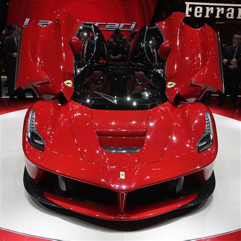 New LaFerrari hybrid debuts at Geneva auto show[9]- Chinadaily.com.cn