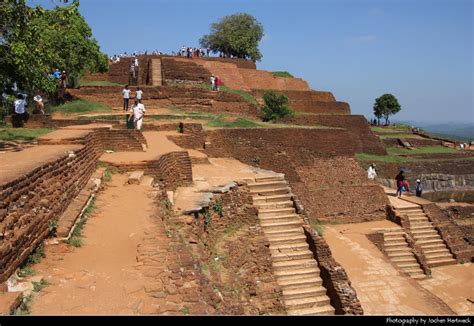 Central Province - Sri Lanka - Around Guides