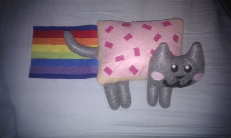 Nyan Cat Plush · A Cat Plushie · Sewing on Cut Out + Keep · Creation by Kat :3