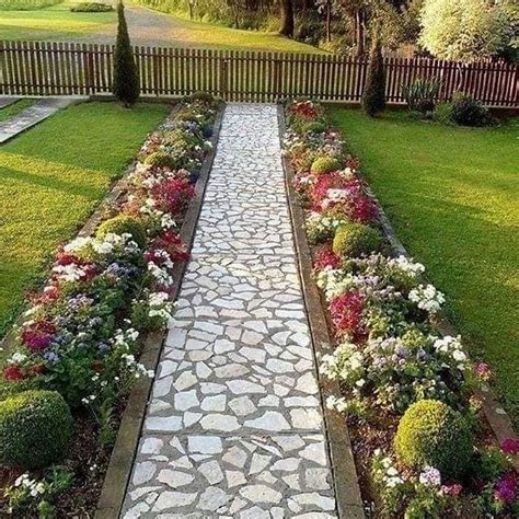 Low Maintenance Landscape Designs on a Budget