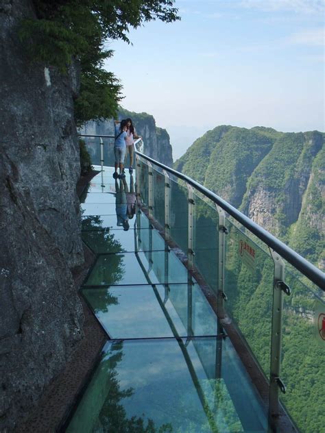 China's Most Popular and Beautiful Glass Bridges