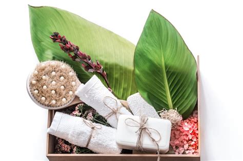 Free Photo | Organic spa products in a wooden box