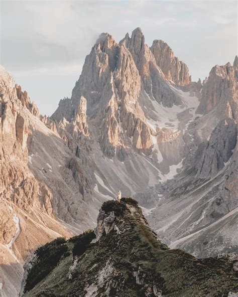 Top 8 Best And Easy Day Hikes In The Dolomites - CHARLIES WANDERINGS