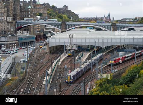 Edinburgh Waverley train station Stock Photo, Royalty Free Image: 89141276 - Alamy