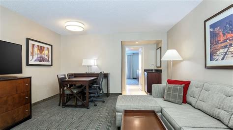 Embassy Suites Lombard Hotel near Oak Brook, IL