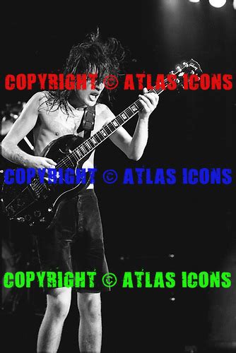 AC DC, LIVE, 1979, NEIL ZLOZOWER Photo Credit: NEIL ZLOZOWER/ATLASICONS.COM | Atlas Icons