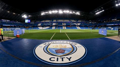 Manchester City Stadium Wallpaper / Manchester City Gold Wallpaper HD | Manchester city logo ...