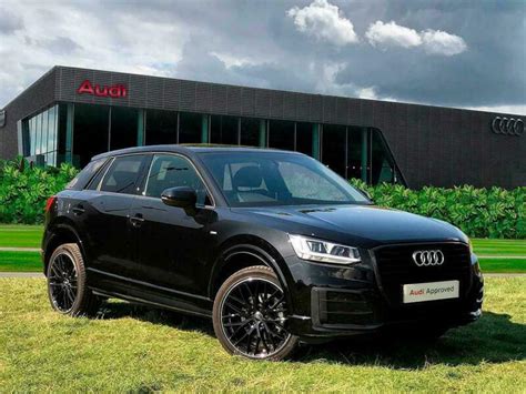 2019 Audi Q2 Black Edition 30 TDI 116 PS S tronic Diesel black Semi ...