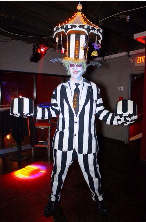 Amazing Beetlejuice cosplay hand made by a redditor | Cosplay ...