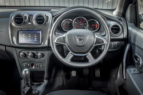 Dacia Logan MCV Stepway interior - PanduLaju.com.my