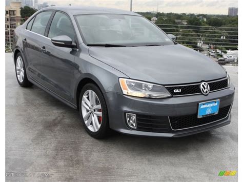 2013 Platinum Gray Metallic Volkswagen Jetta GLI #70926079 | GTCarLot ...