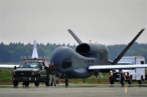 US brings Global Hawk drone to Japan